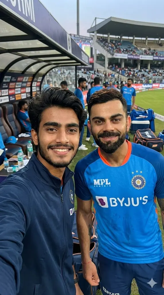 Stadium Dugout Selfie with Virat Kohli